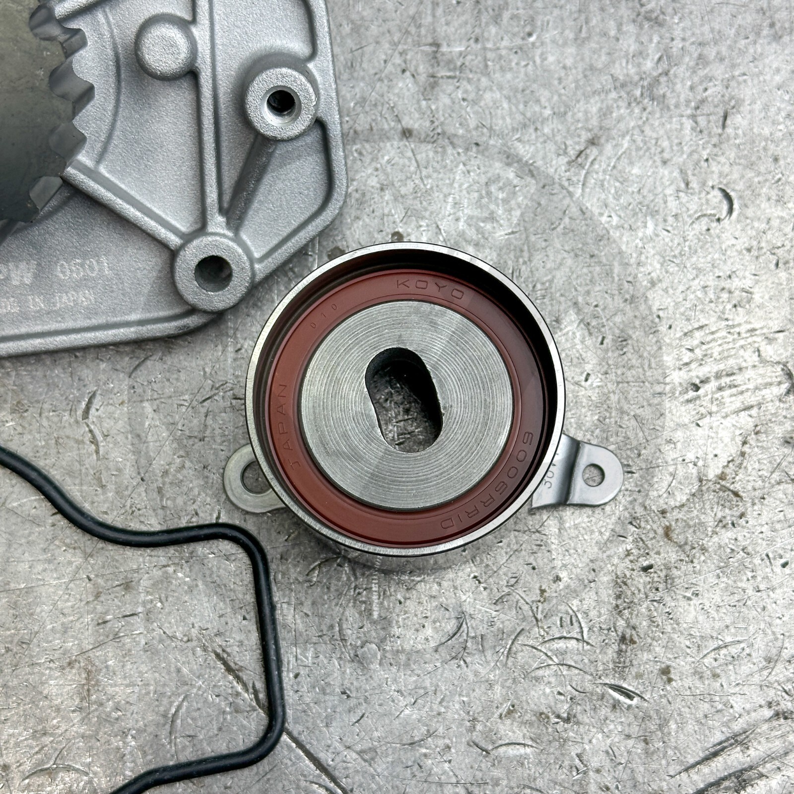 Gates Race T184RB Timing Belt Water Pump & OEM Tensioner For Honda B18B1 B18A1