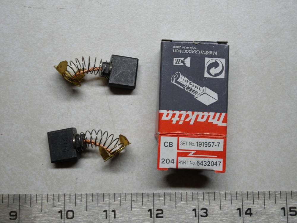 Makita CB-204 Carbon Brush Set