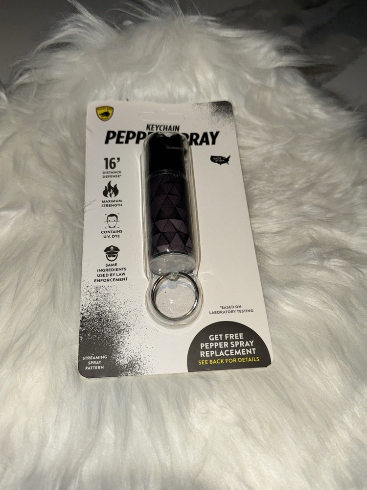 Keychain Pepper Spray 16’ Distance Defense Maximum Strength Black