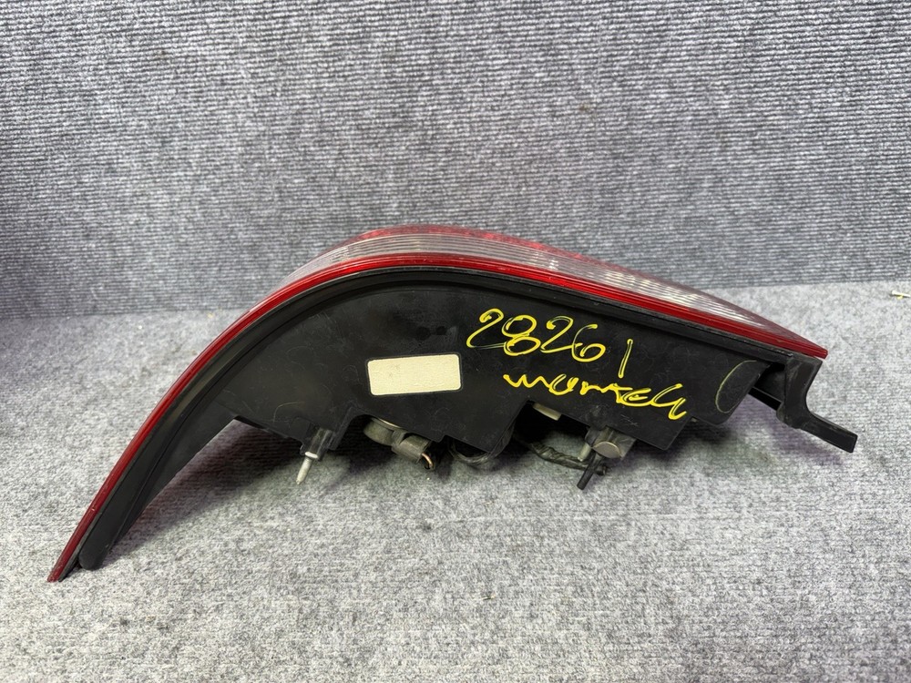 2005 2006 2007 Mercury Montego Left Driver Side LED Tail Light Lamp OEM TESTED