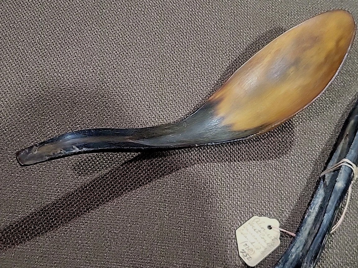 (2) Ahousaht Northwest Indian Inuit West Vancouver Canada B.C. Sheep Horn Spoons