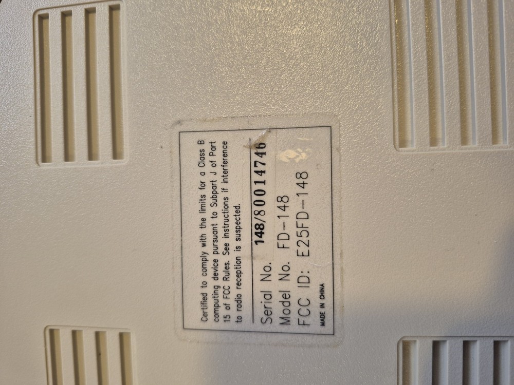 FD-148 Diskdrive For Commodore 64 Untested No Power Cable