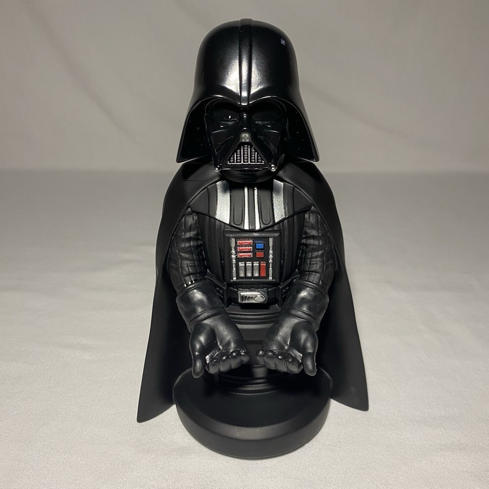Cable Guys Star Wars Darth Vader Stand Controller Phone Scuffs Marks Used