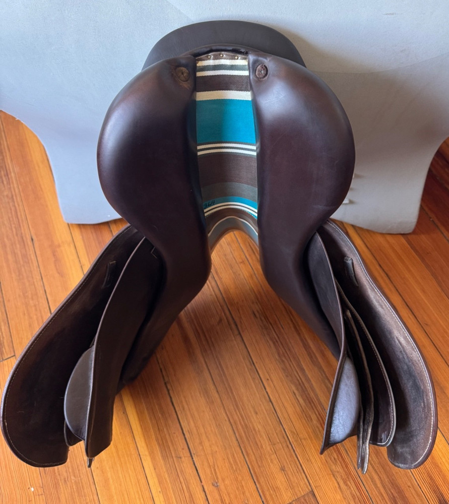 17.5" Voltaire Palm Beach PRO Saddle - 2AA Flaps - Grain / Buffalo