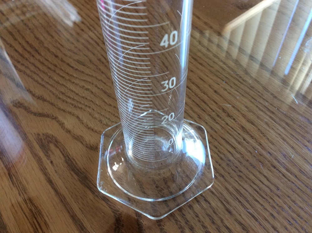 Pyrex #16 100ml Cylinder Hex Bottom #2982
