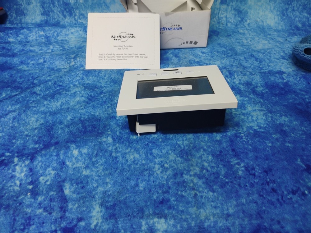 NetStreams TL430 TouchLinx TouchScreen