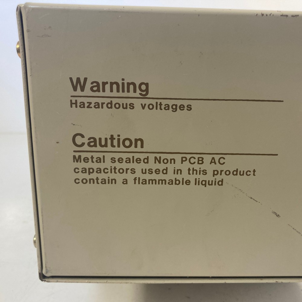 Sola Electric GS Mini Micro Computer Regulator Power Conditioner LR 44950 Tested