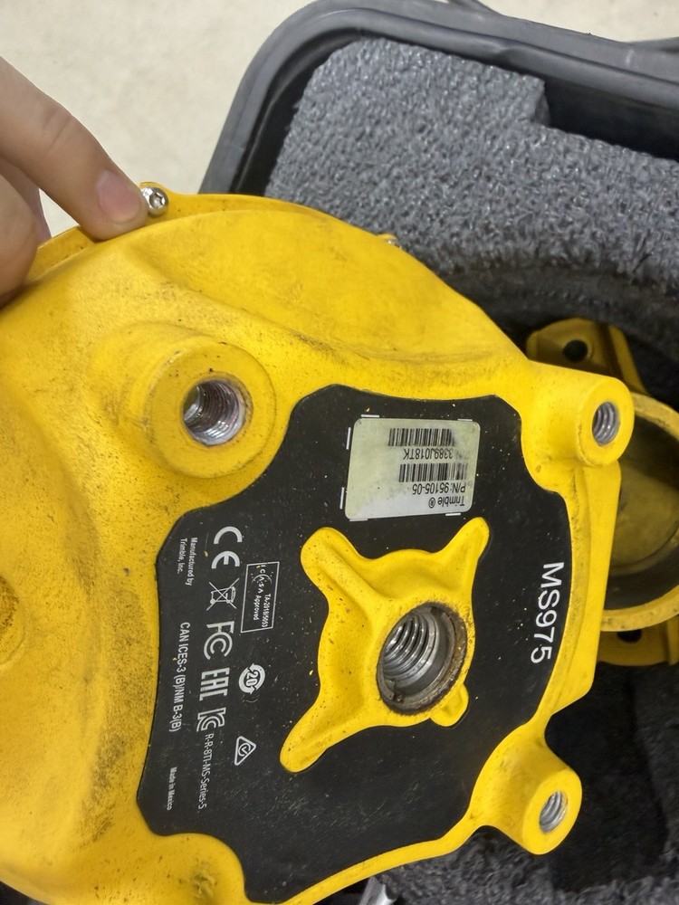 Trimble Cb460 W/ 2 Ms975 Receivers 3D Dozer