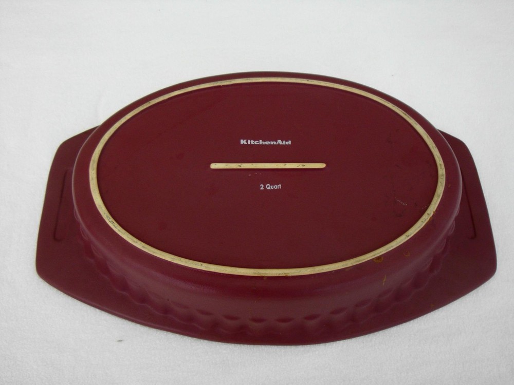 KitchenAid Red Cranberry 2 Quart Stoneware Bakeware Casserole Dish Baking Pan