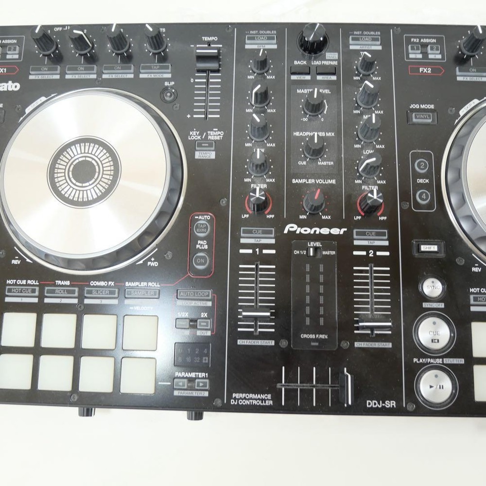 Pioneer DDJ-SR DJ Controller