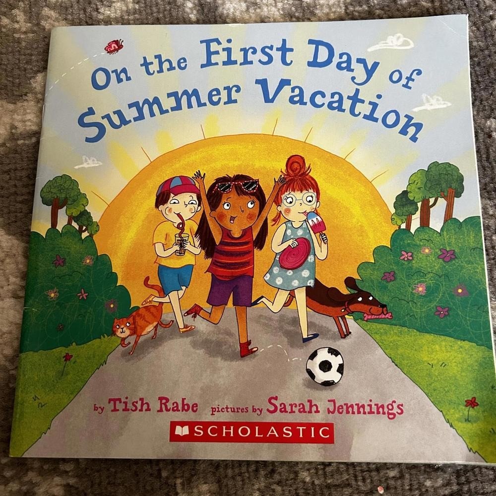 Scholastic Two Paperbacks Summer Vacation and First Grade
