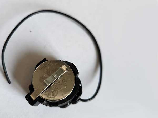 Mini UHF Spy Bug • Up to 700 m Range • Ultra-Long Battery Life • Made in Israel