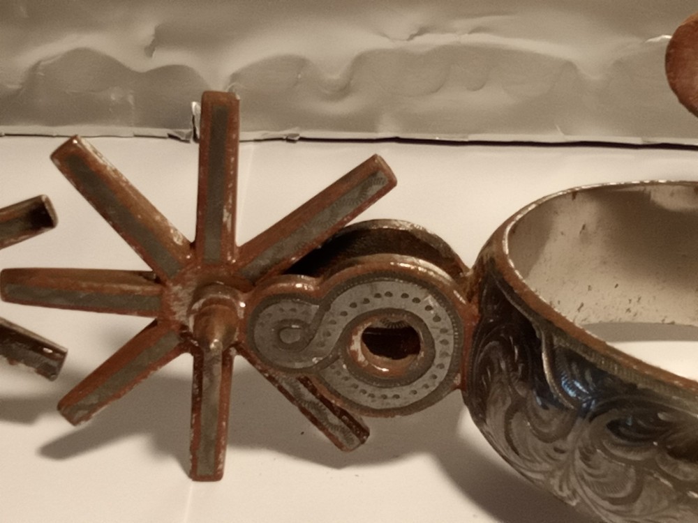Western cowboy Spurs