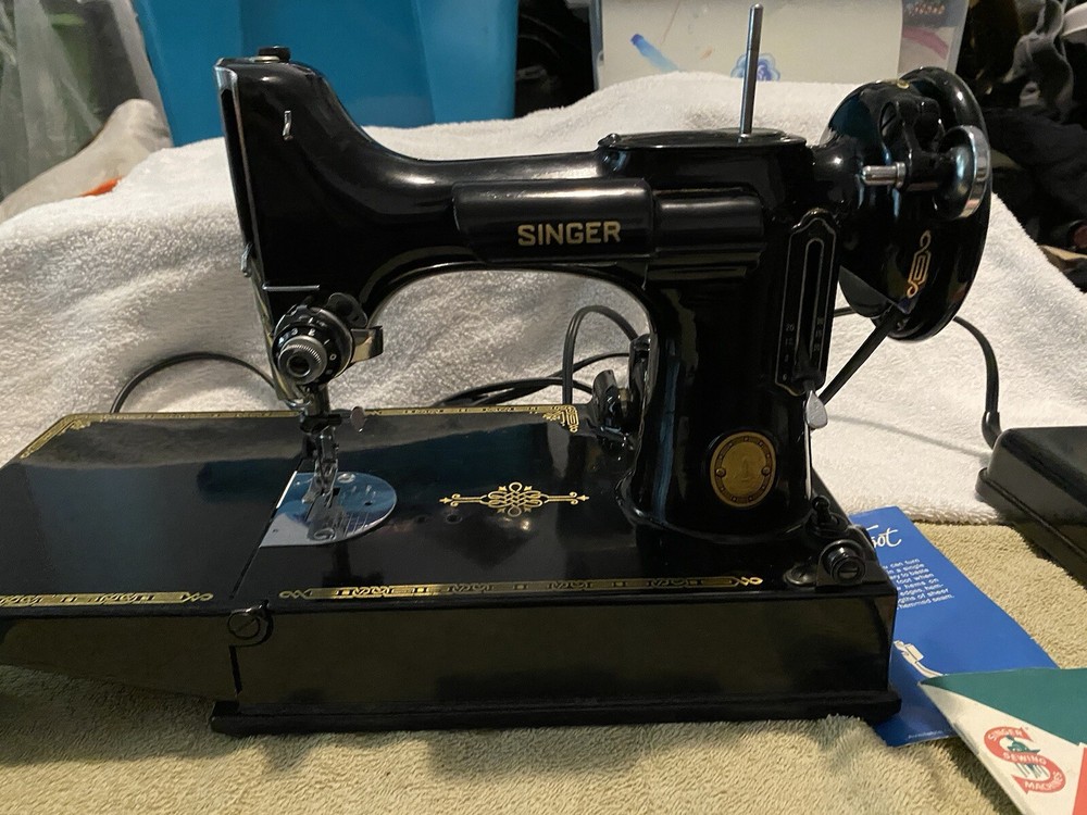 vintage singer sewing machine