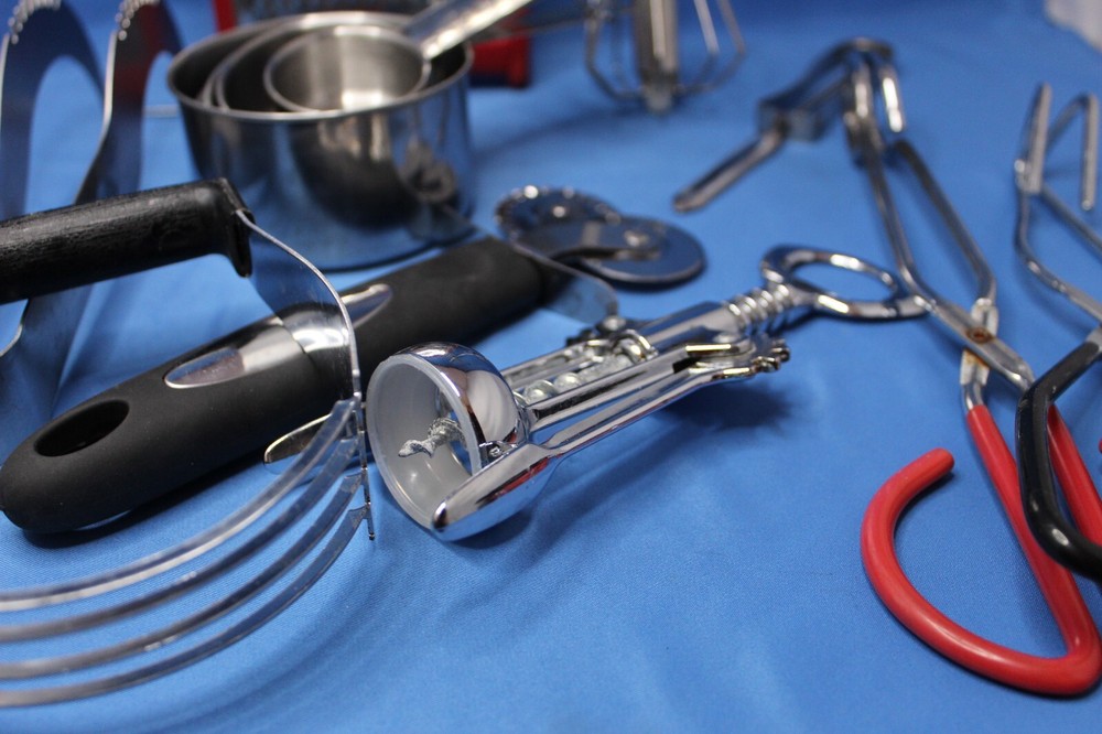 Kitchen utensil bundle for Baking Wide Range of Items