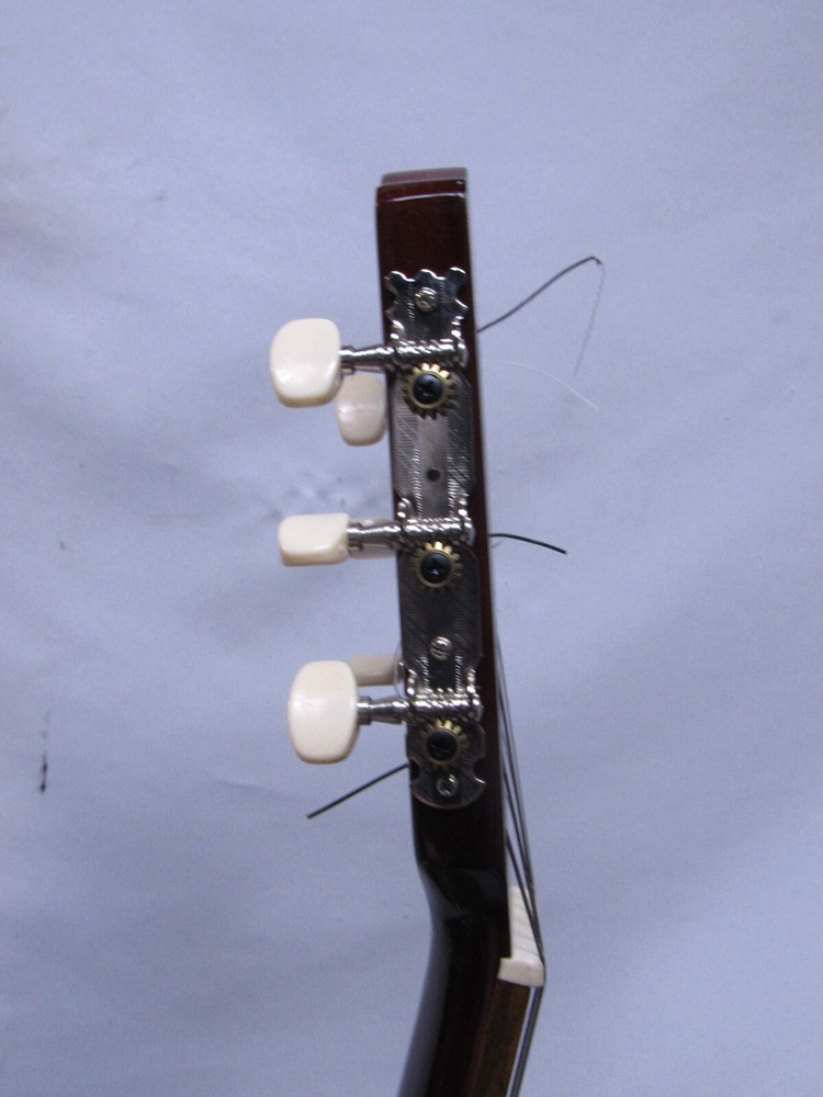 aristides guzman mora classical guitar