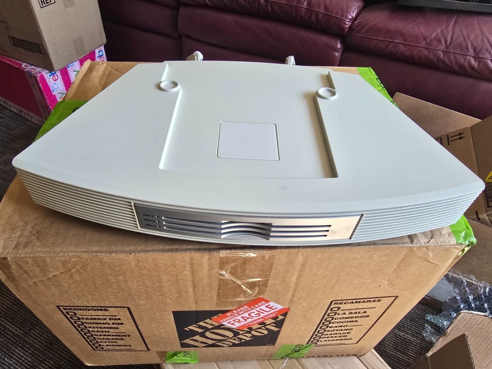 Bose Wave Music System 3 Disc Changer.