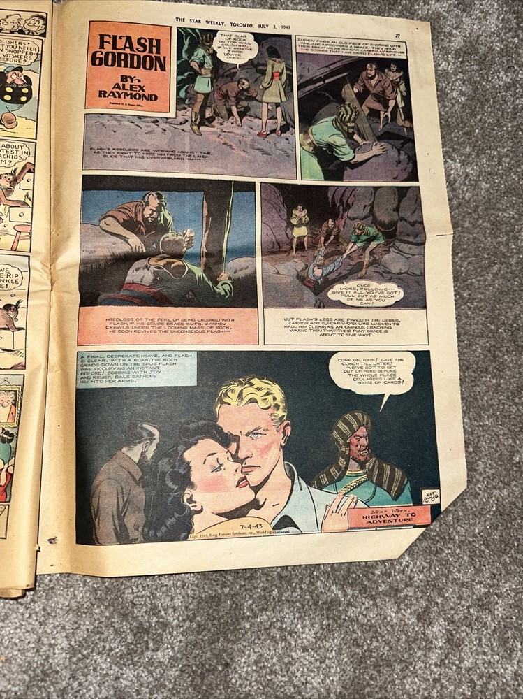 1943 star weekly comic section