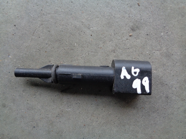1999 AUDI A6 EXTERNAL OUTDOOR TEMPERATURE SENSOR P#4B0820535A OEM
