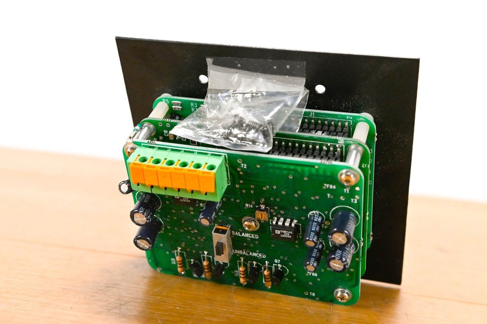 Telex Audiocom WM1000 Wall Mount Intercom Station CG01NE7