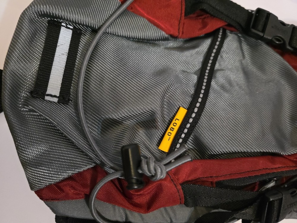 Camelbak LOBO Hiking Backpack Red w/ Pocket & Hydration Pack Bladder