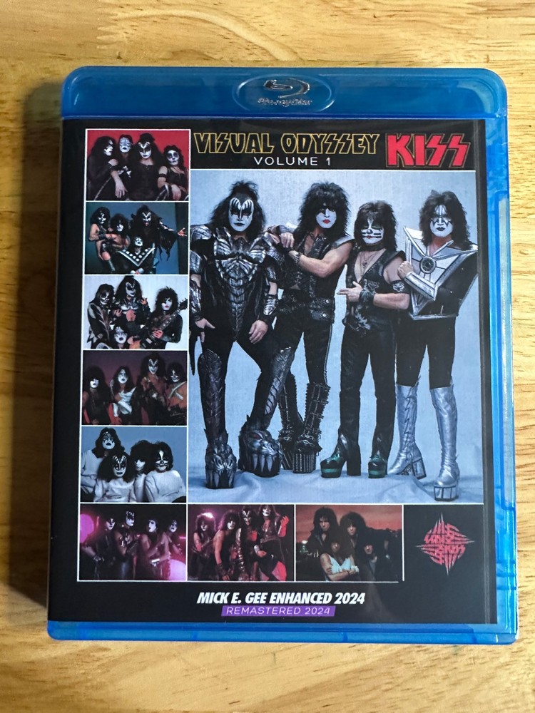 Kiss - Visual Odyssey 2024 VOL 1&2 Collection Gene Simmons Frehley