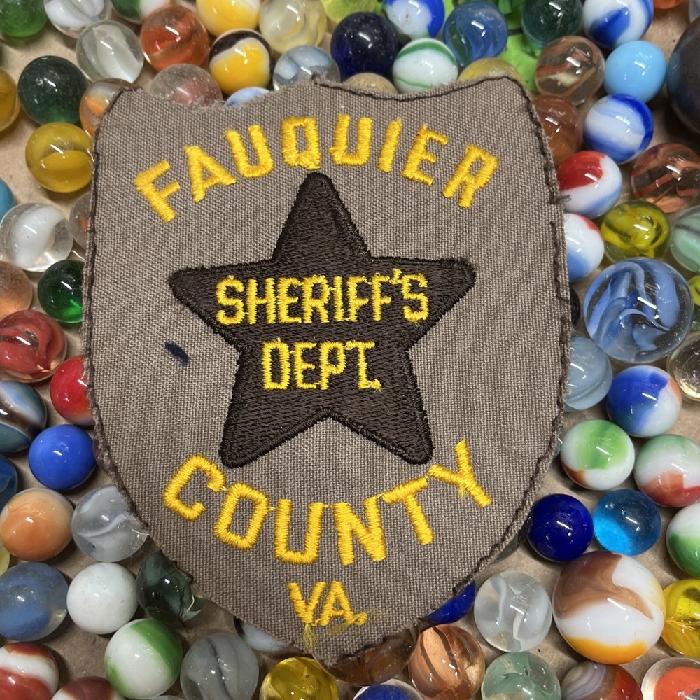 Fauquier Sherrif's DEPT VA NICE SHOULDER PATCH POLICE