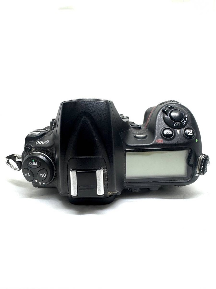 Nikon D300 body #288