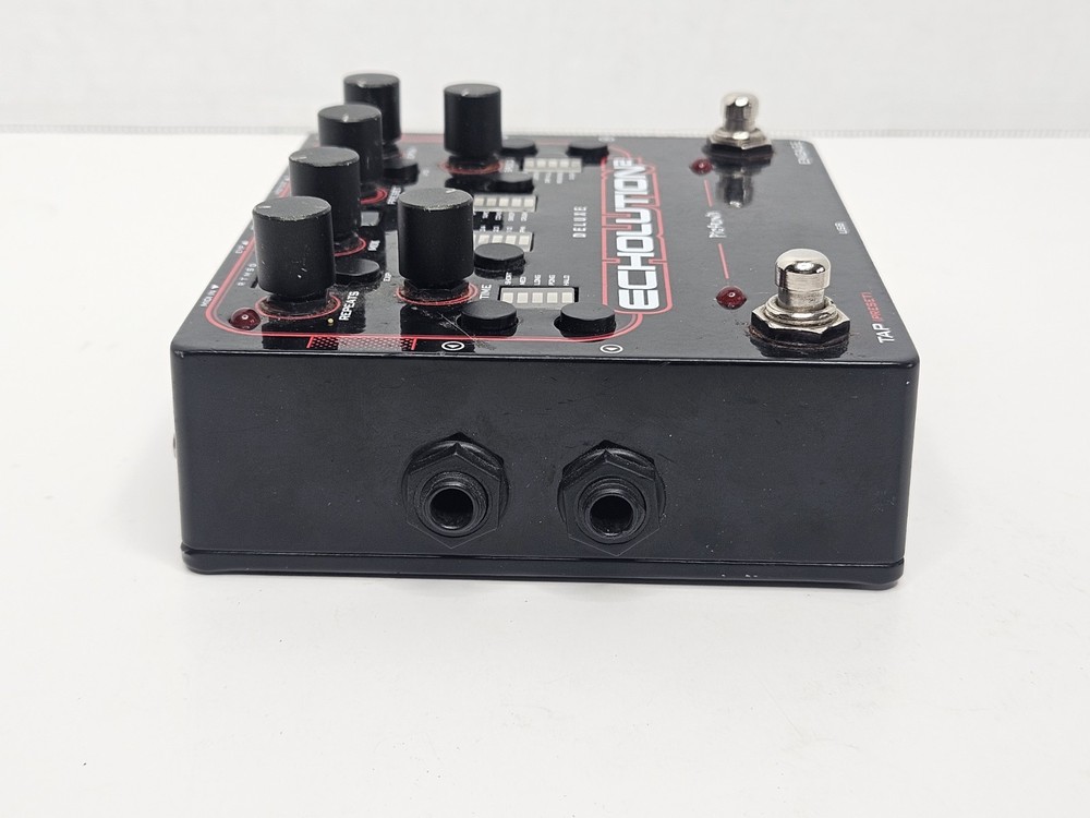 PIGTRONIX ECHOLUTION 2 Deluxe Model ED2 With Remote