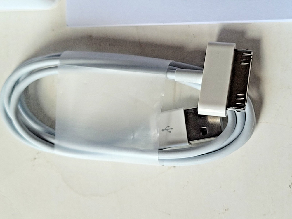 Wireless Bluetooth Music Receiver Audio Adapter For iPhone 30 Pin Dock Speaker