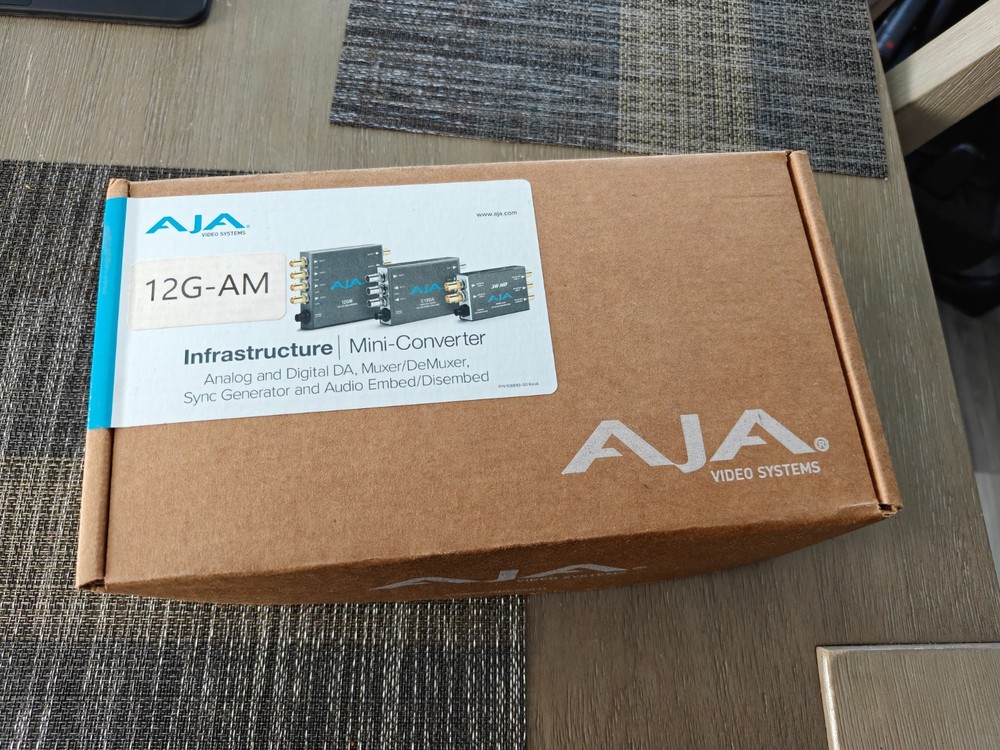 AJA 12G‑AM 8‑Channel AES Audio, Sync Generator & Audio Embed/Disembed. Converter