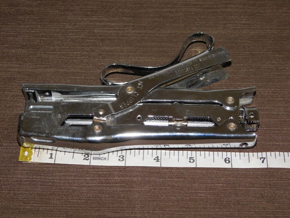 VINTAGE ACE CLIPPER STAPLER MINOR USAGE