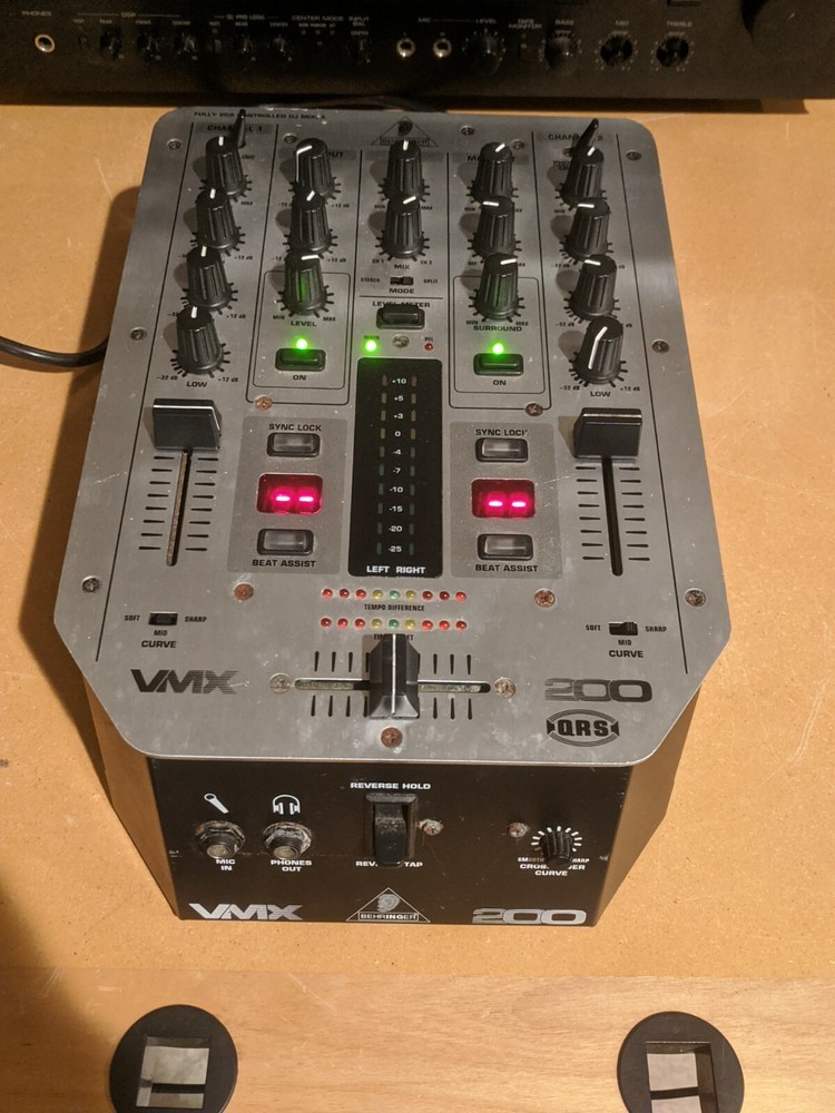Behringer VMX200 PRO VCA PROFESSIONAL DJ Mixer 2 CHANNEL Nice & Working