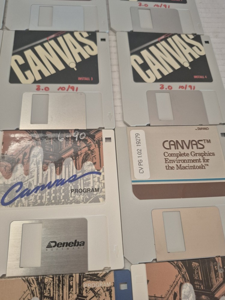 12 Vintage Collection Canvas Macintosh 3.5 Computer Disk UNTESTED