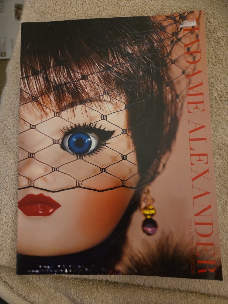MADAME ALEXANDER COLLECTION 2000 CATALOG EXCELLENT CONDITION NO DOLL