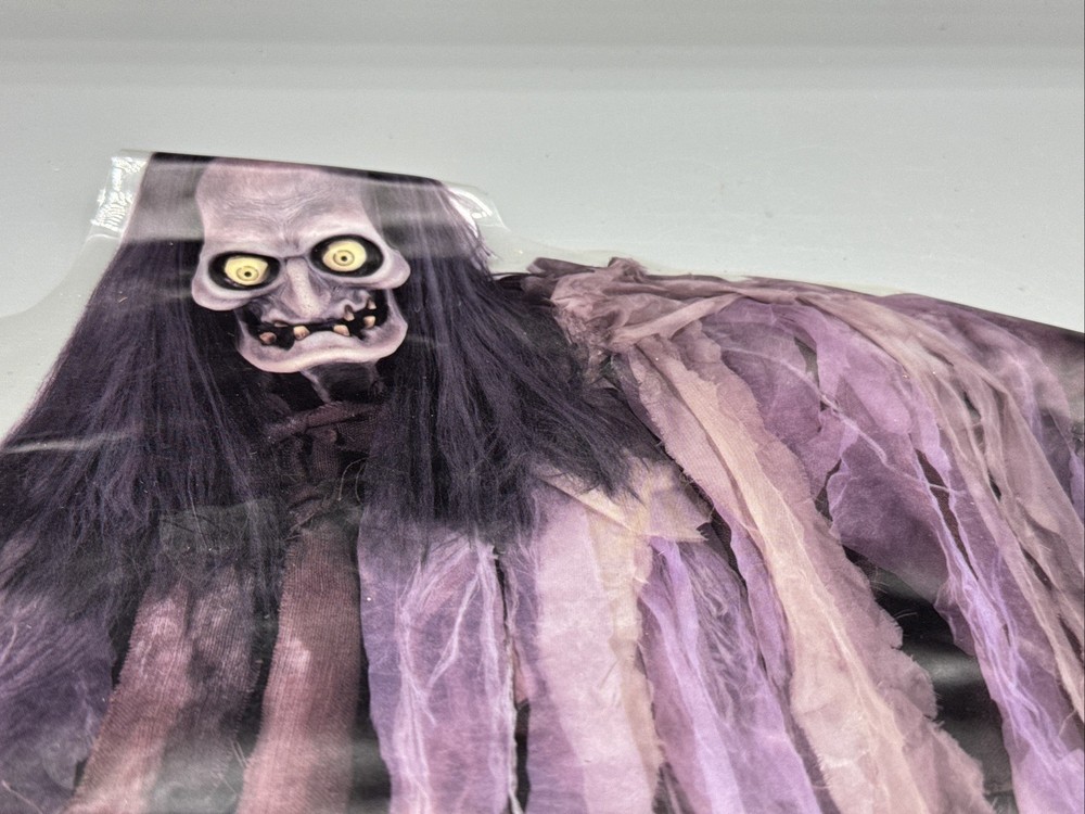Goosebumps Skeleton Window Cling & Extras