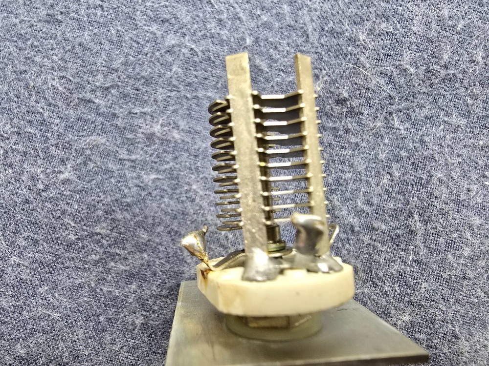 Heathkit SB-401 Transmitter Radio Parts - Variable Capacitor, 5000 ohm Control