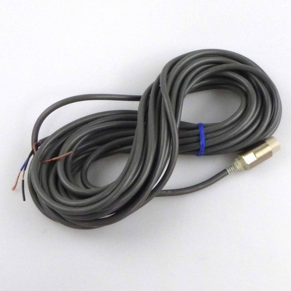 Omron Proximity Switch E2EG-X10MB1 10m NOV