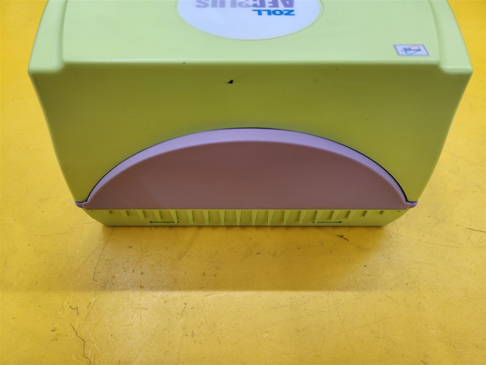 ⭐️⭐️⭐️⭐️⭐️ **UNTESTED** Zoll AED Plus Defibrillator First Responder
