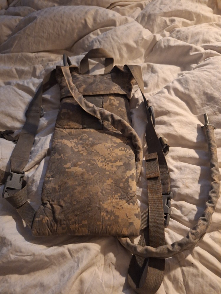 US Military Hidration Pack