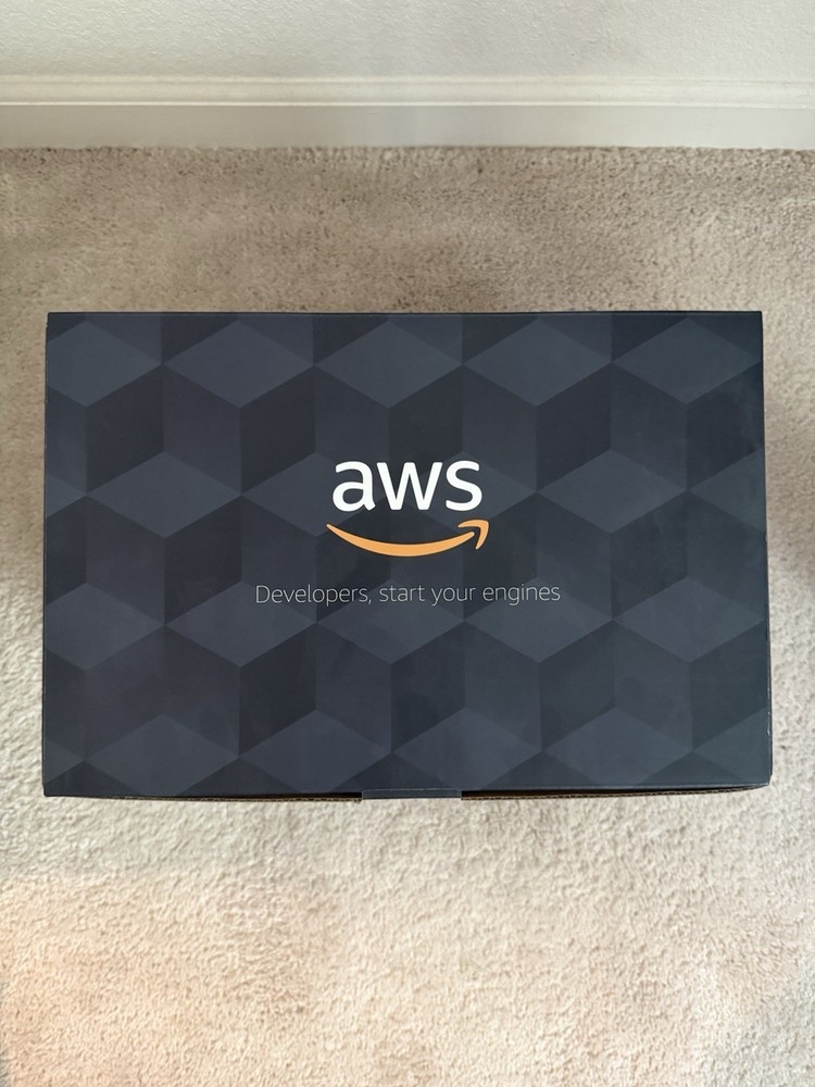 AWS DeepRacer - 1/18th Scale Race Car for Developers