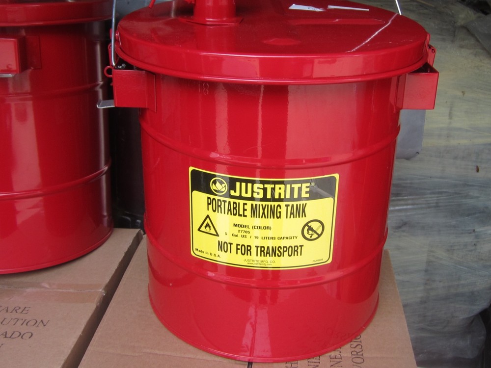 JUSTRITE 27705 MIXING TANK 5 GALLON