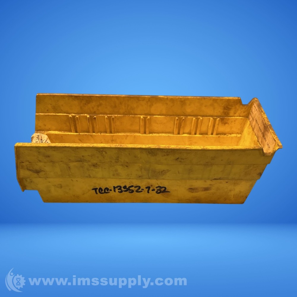 Akro Mils 30-120 Stackable Storage Bin, 4"x11-5/8"x4-1/8" USIP