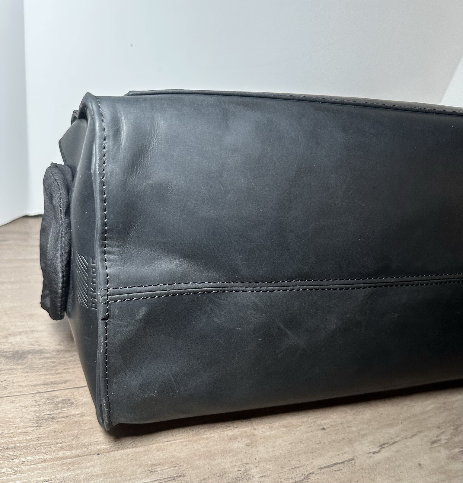 Pikore Large Black Leather Cat Carrier Tote Travel