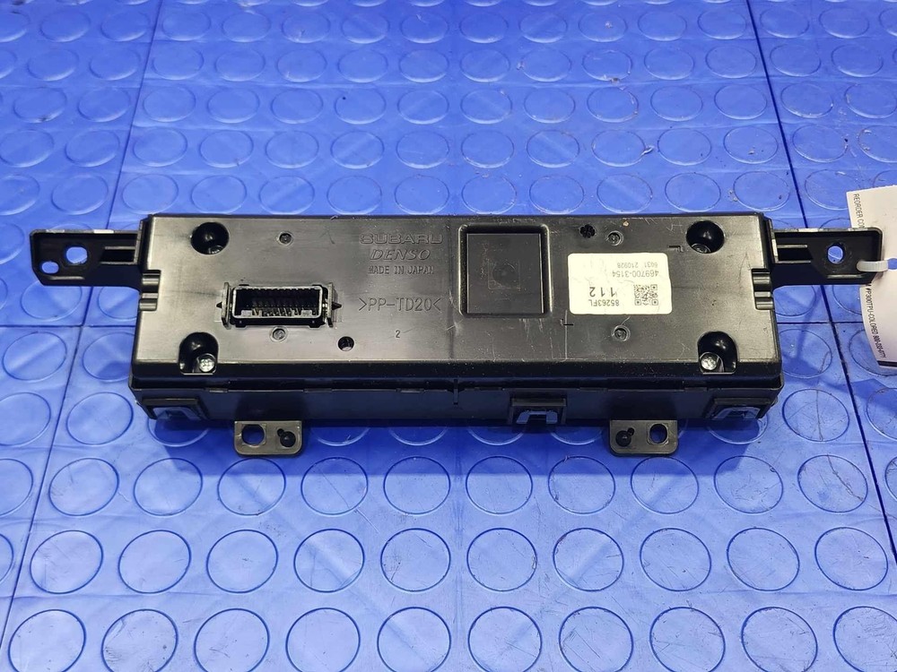 21-22 Subaru Crosstrek Digital Clock Temperature Multi Display Screen OEM
