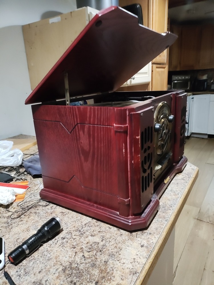 Nostalgia Type radio, CD, Phonograph, Cassette