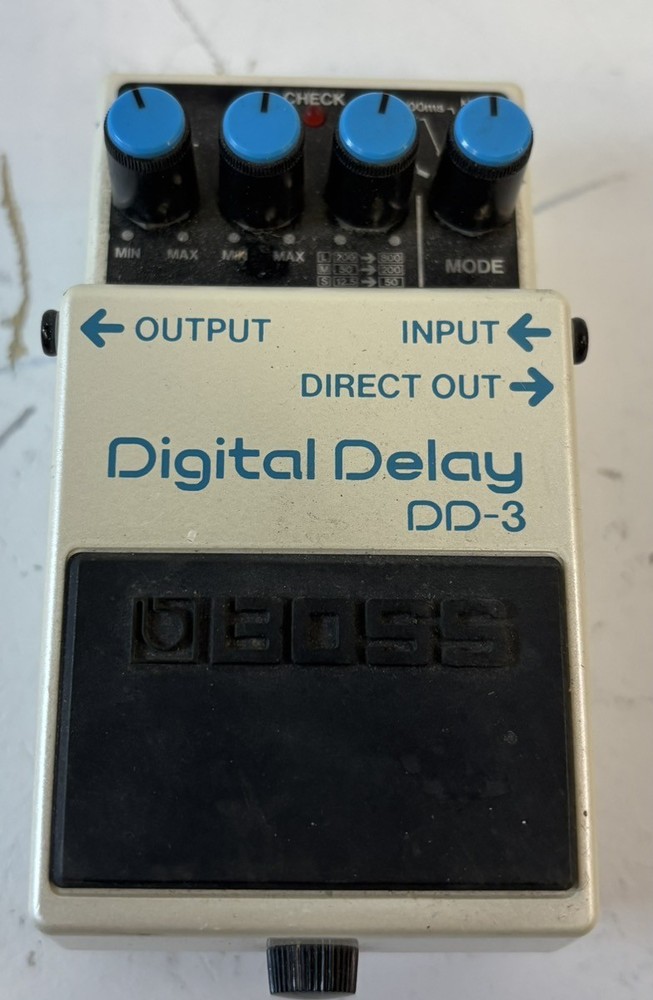 BOSS DIGITAL DELAY DD-3 (P15027488)