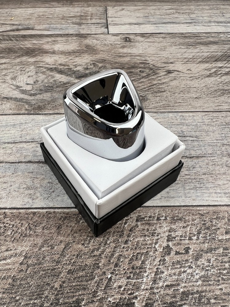 SUPPLY The Single Edge Pro Razor Stand (Mirror Polish) Solid Alloy Rust-Proof