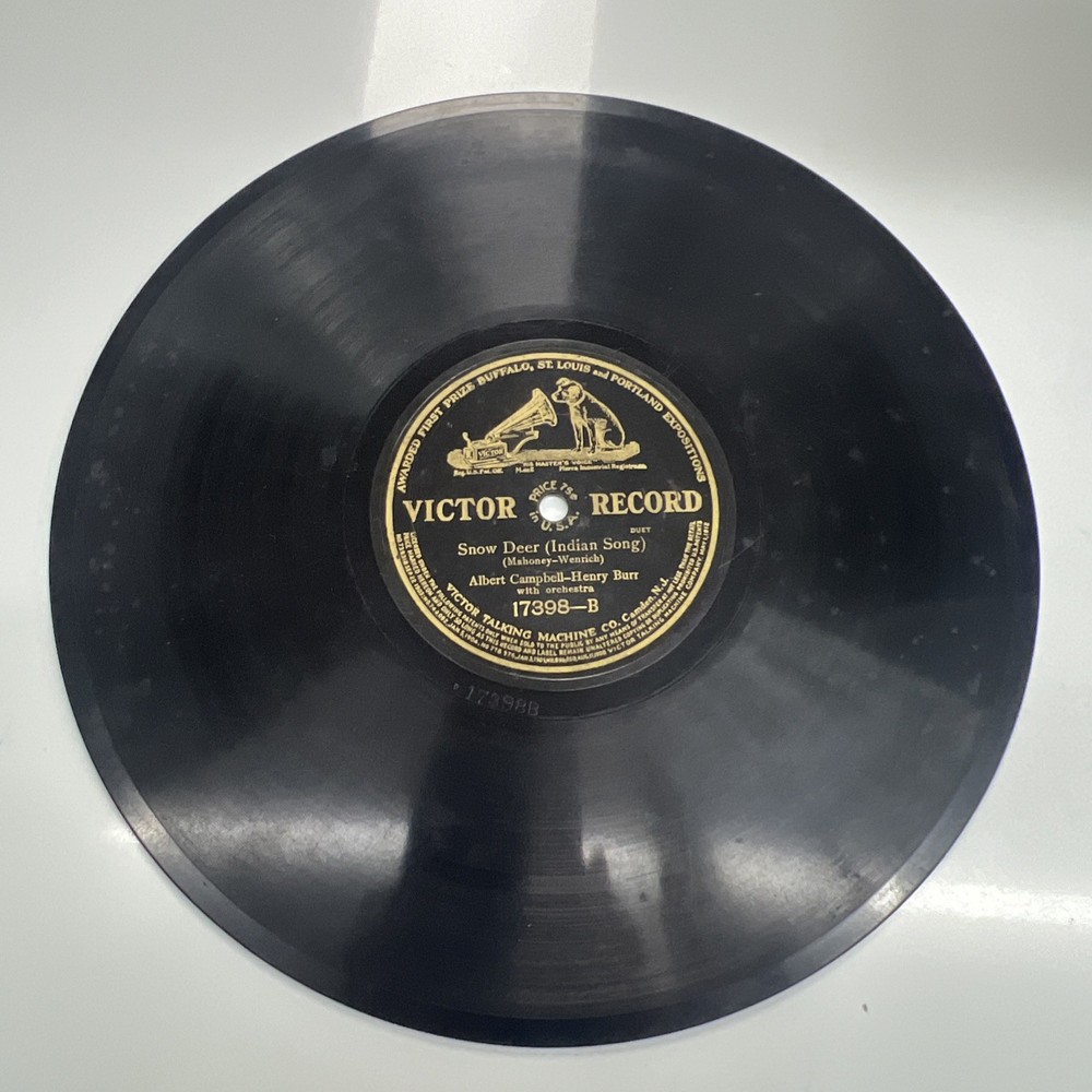 Late Victor I Talking Machine Phonograph Type Z