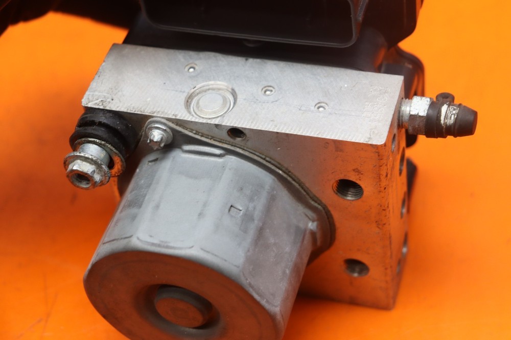 2013-2016 CAN-AM SPYDER ST OEM ABS PUMP UNIT MODULE